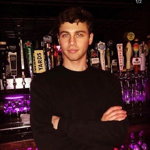 Meet your Posher, Nicholas